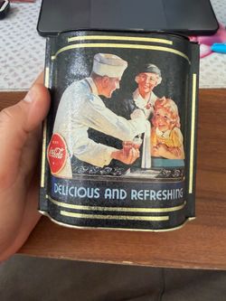 Vintage Coca Cola tin Antique