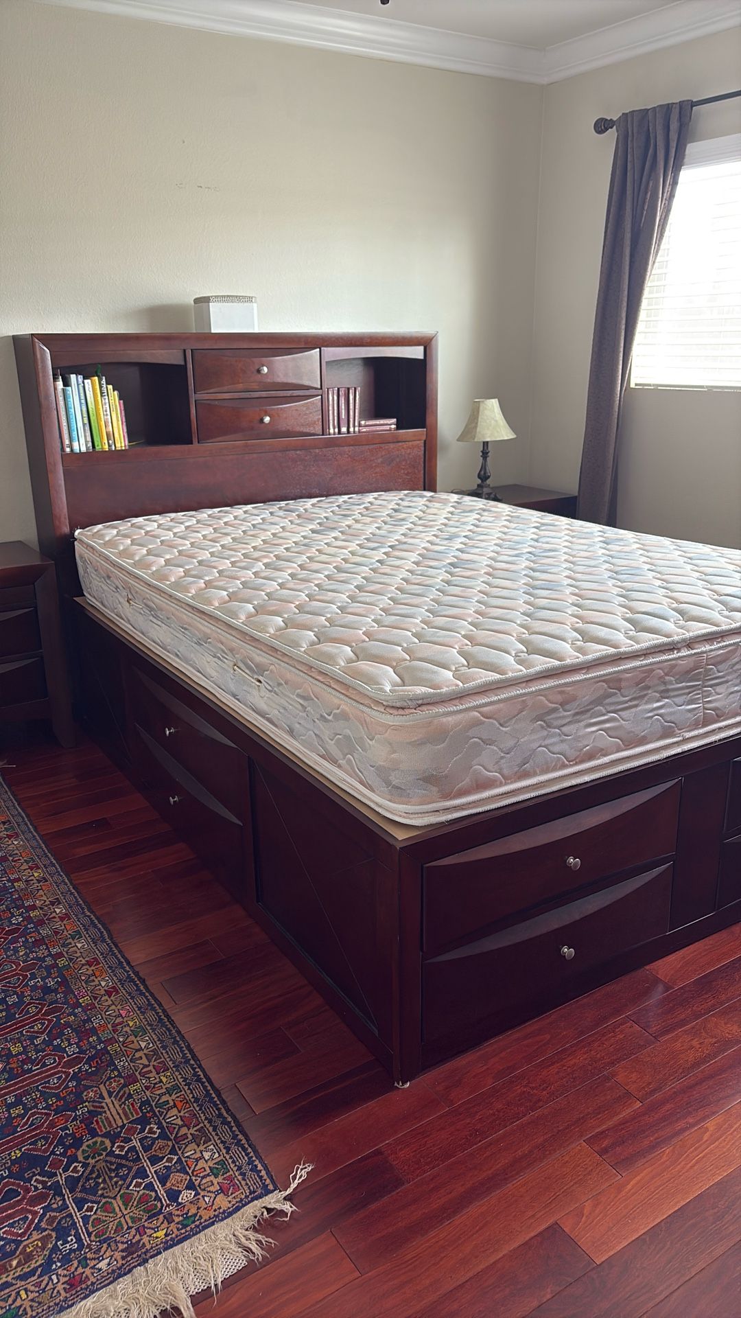 Complete Bedroom Set .