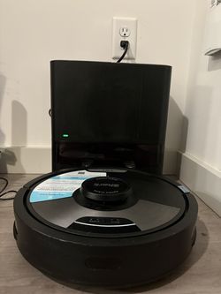 Shark Matrix™ Plus 2-in-1 Robot Vacuum and Mop