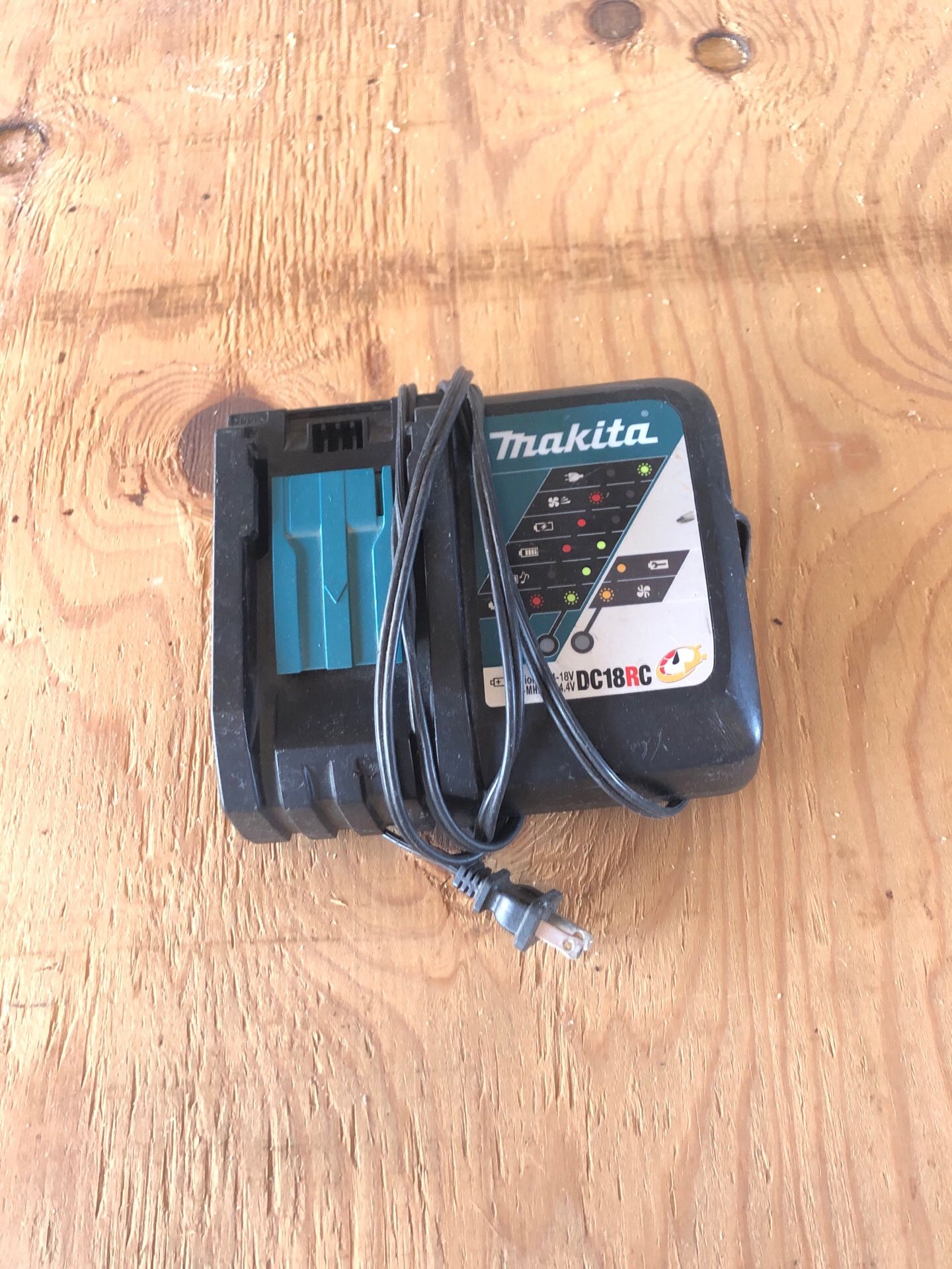 Makita battery charger