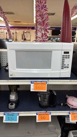 Microwave GE $105