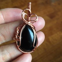 NEW - Wire Wrapped Jewelry With Onix 