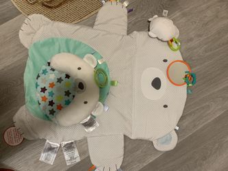 Bear tummy Time activity mat