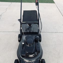 Honda Commercial Self Propel Lawnmower 