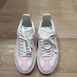 Louis Vuitton Groovy Platform Sneackers