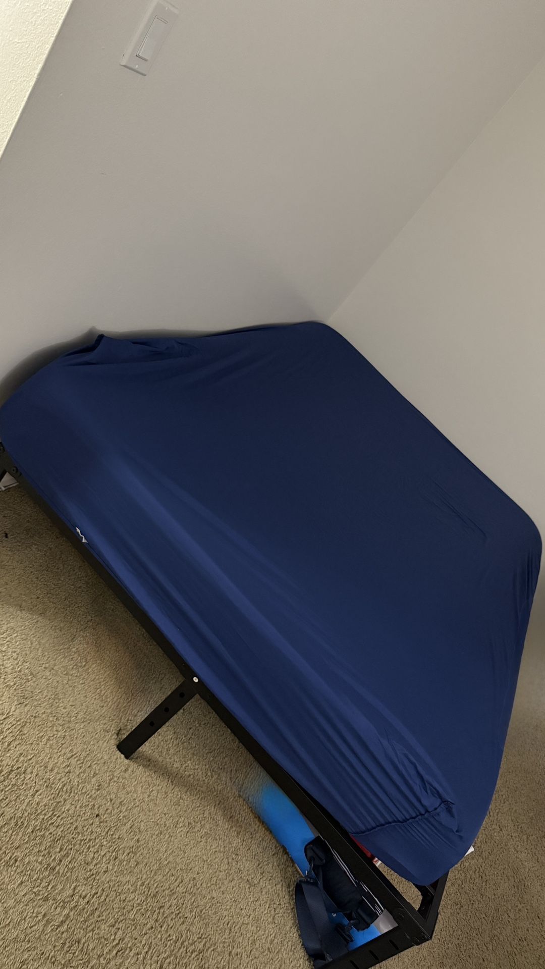 Full Bed Frame And Mattress