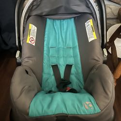 Baby trend Car seat , Base And Stroller 