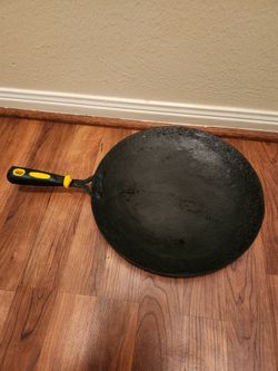 Large, cast iron  tortillas, Dosa Tawa 13 inches diameter approximately