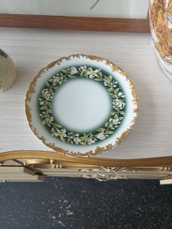 Antique T&V Limoges Gold Encrusted Green White Flower Plate