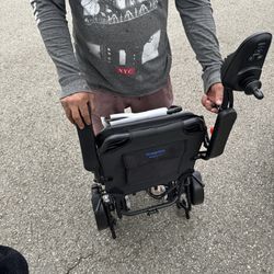 Foldable Electric Wheelchair Lightweight