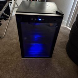 Mini Fridge 