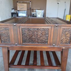 Antique  Wood Table  Has Drawer 🪵 🪵 Top 2 Feet X Tall 22 " Good Condition 