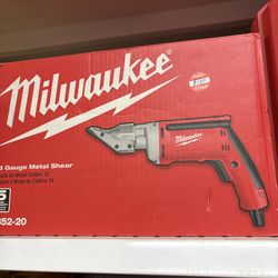 Milwaukee new metal shear