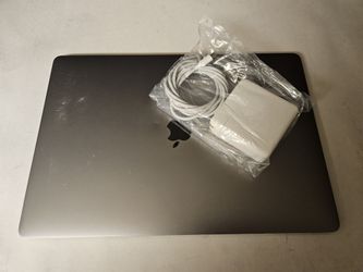 Apple Macbook Pro 16" Screen i7 16gb Ram 500gb SSD Drive 4GB Vram GPU 2019