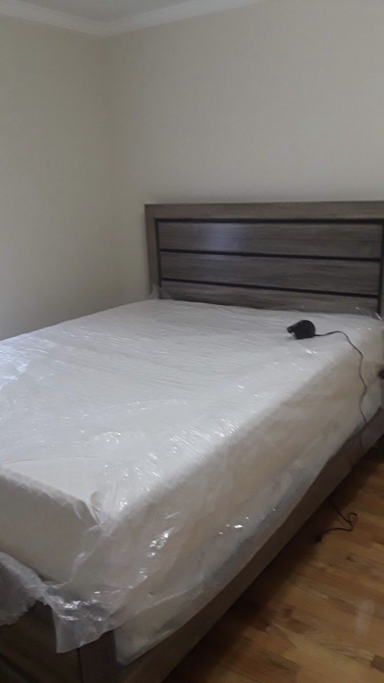 Queen size bed frame‼️ Must be picked up‼️ $450 condition is fairly new DOESNT INCLUDE MATTRESS. Not even a year old. Located in Brooklyn. MUST GO BE