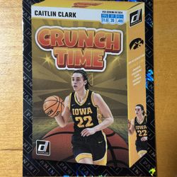 Caitlin Clark - Caitlin Clark Collection Crunch Time Panini Black Border Insert Card