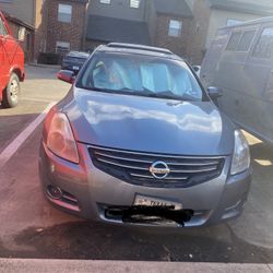 nissan altima 