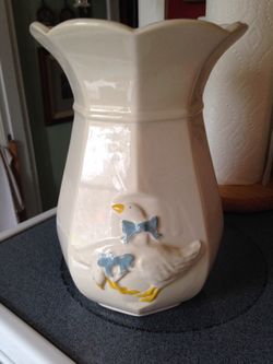 Duck vase/salt/pepper shakers