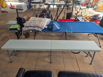 Folding bench