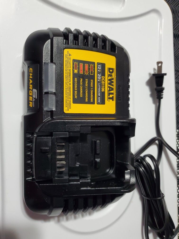 Dewalt Charger 6ah DCB1106 NEW $40