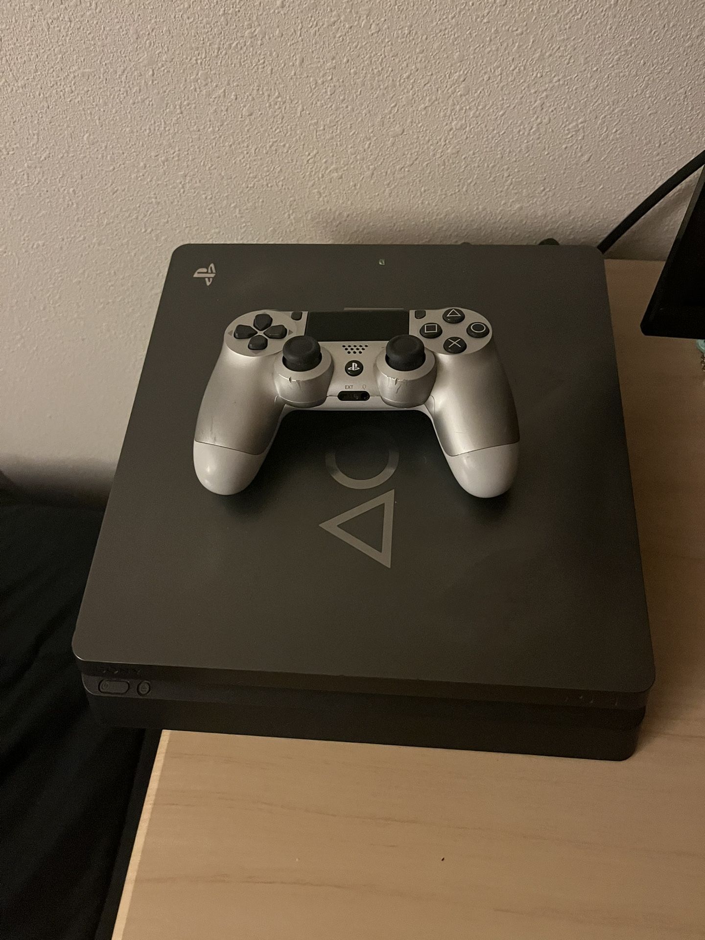 Playstation 4 with games (PICK UP ONLY)