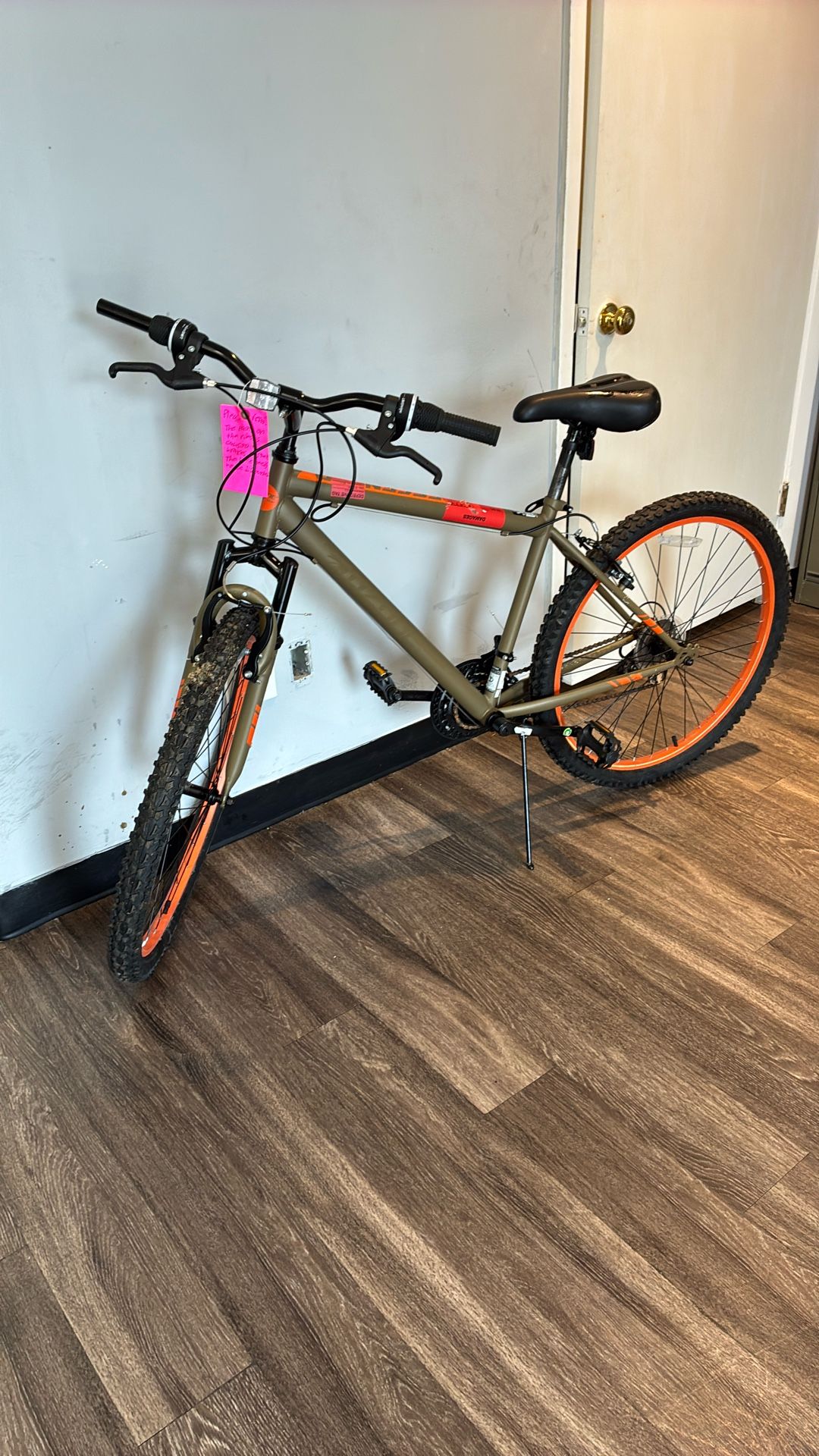 Ozone 500 Adults Descender 26/ 15-Speed Mountain Bike
