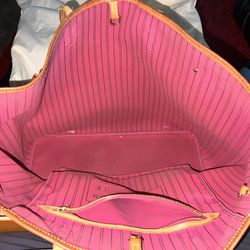 Louis Vuitton Purse