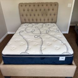 Excellent shape Full size bed