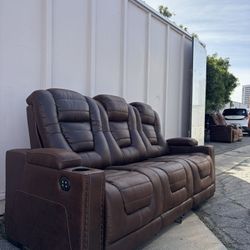 Power Reclining  Sofa – 3-Seater