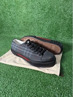 Burberr.y Men's shoes Size 11.5 & 12