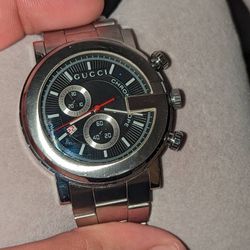 Gucci Mens Watch 