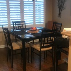 Kitchen Table 