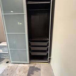Pax Wardrobe with Komplement Trays 