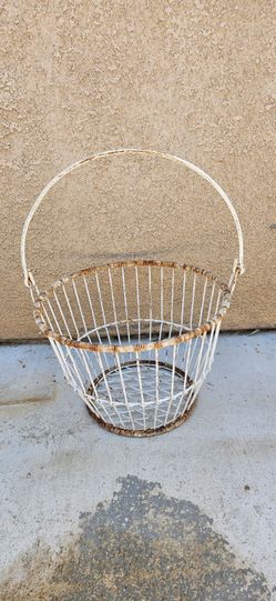 White Vintage Metal Basket