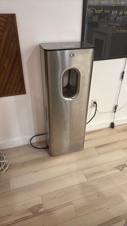 Kara Pure Air-to-Water Dispenser