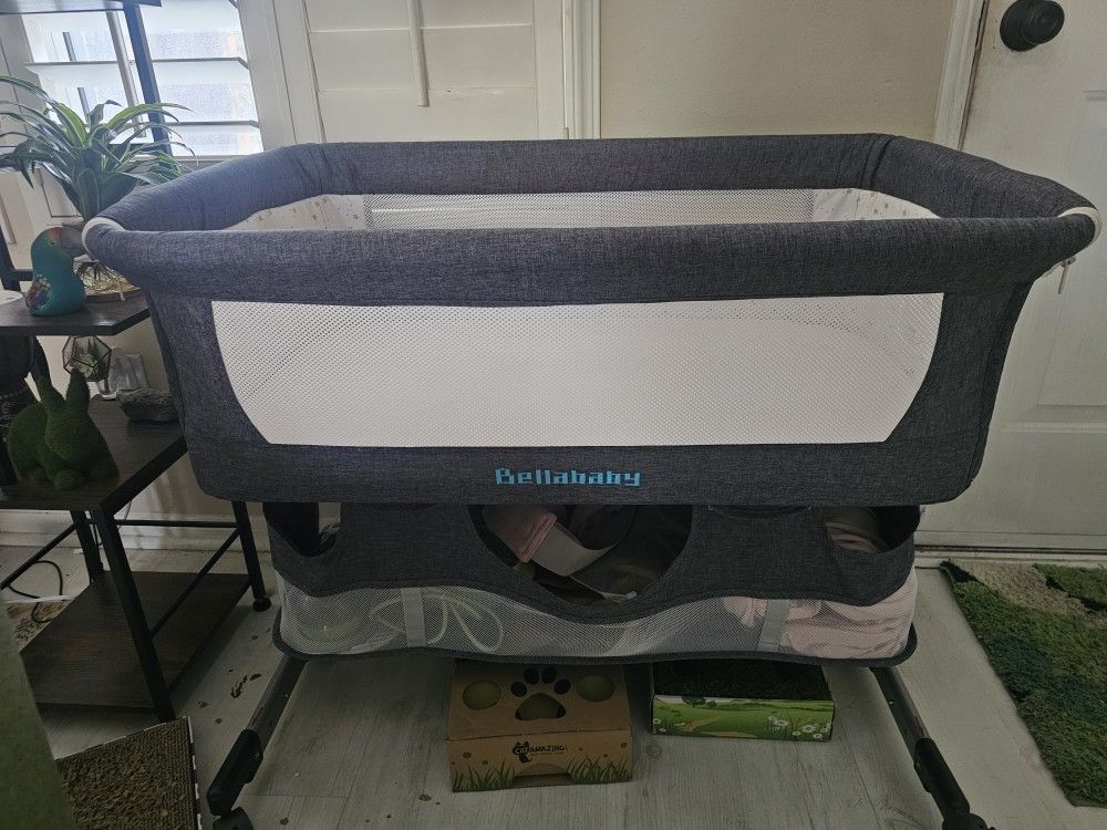 Bedside Basssinet