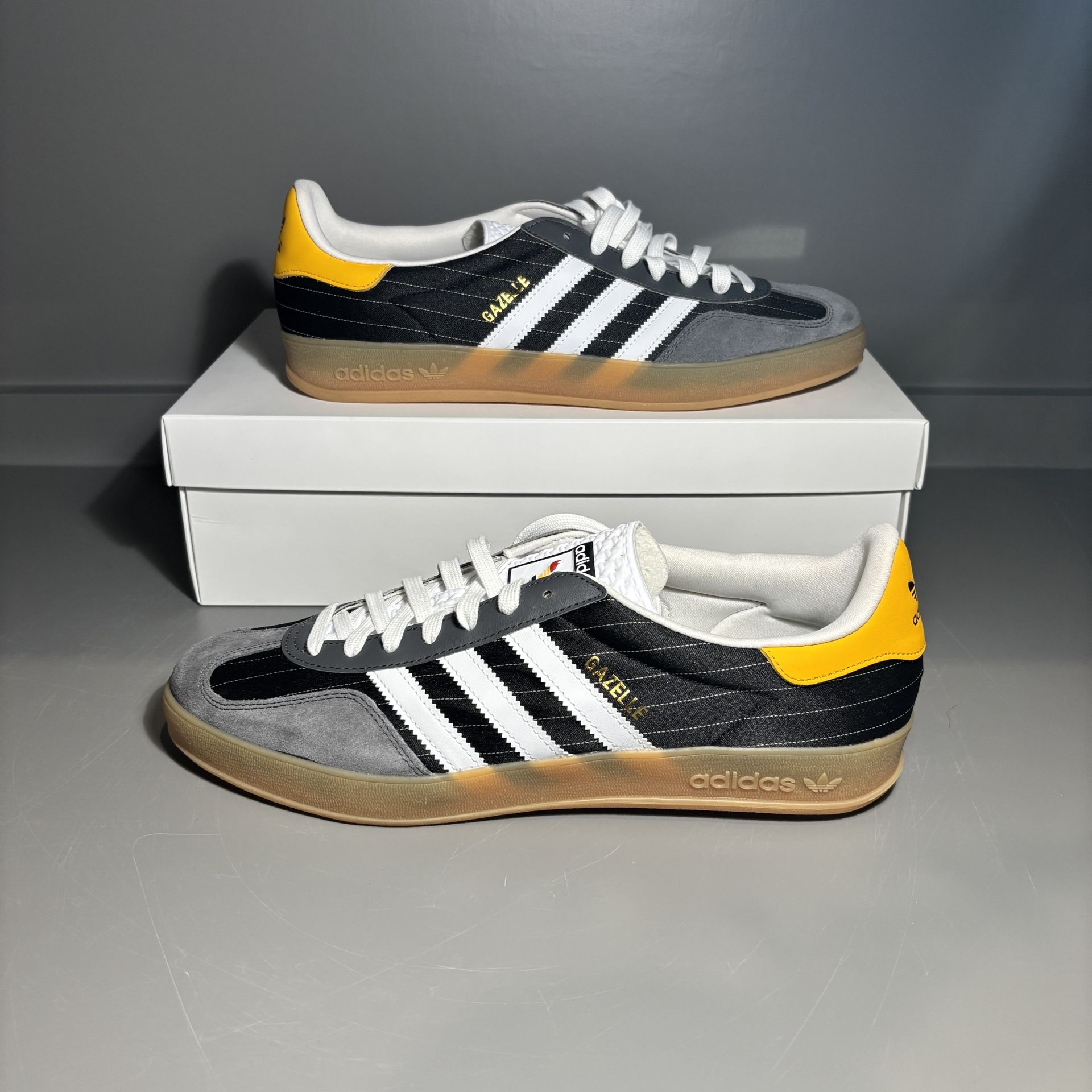 Adidas Gazelle Olympic Edition Sneakers Black White Gold Retro Gum