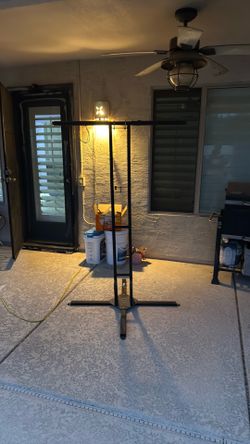 Heavy duty mobile bike storage hanger