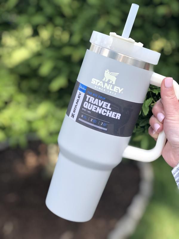 Stanley Adventure Quencher 40 OZ Travel Tumbler / Straw Cup FOG Color New  for Sale in Sacramento, CA - OfferUp