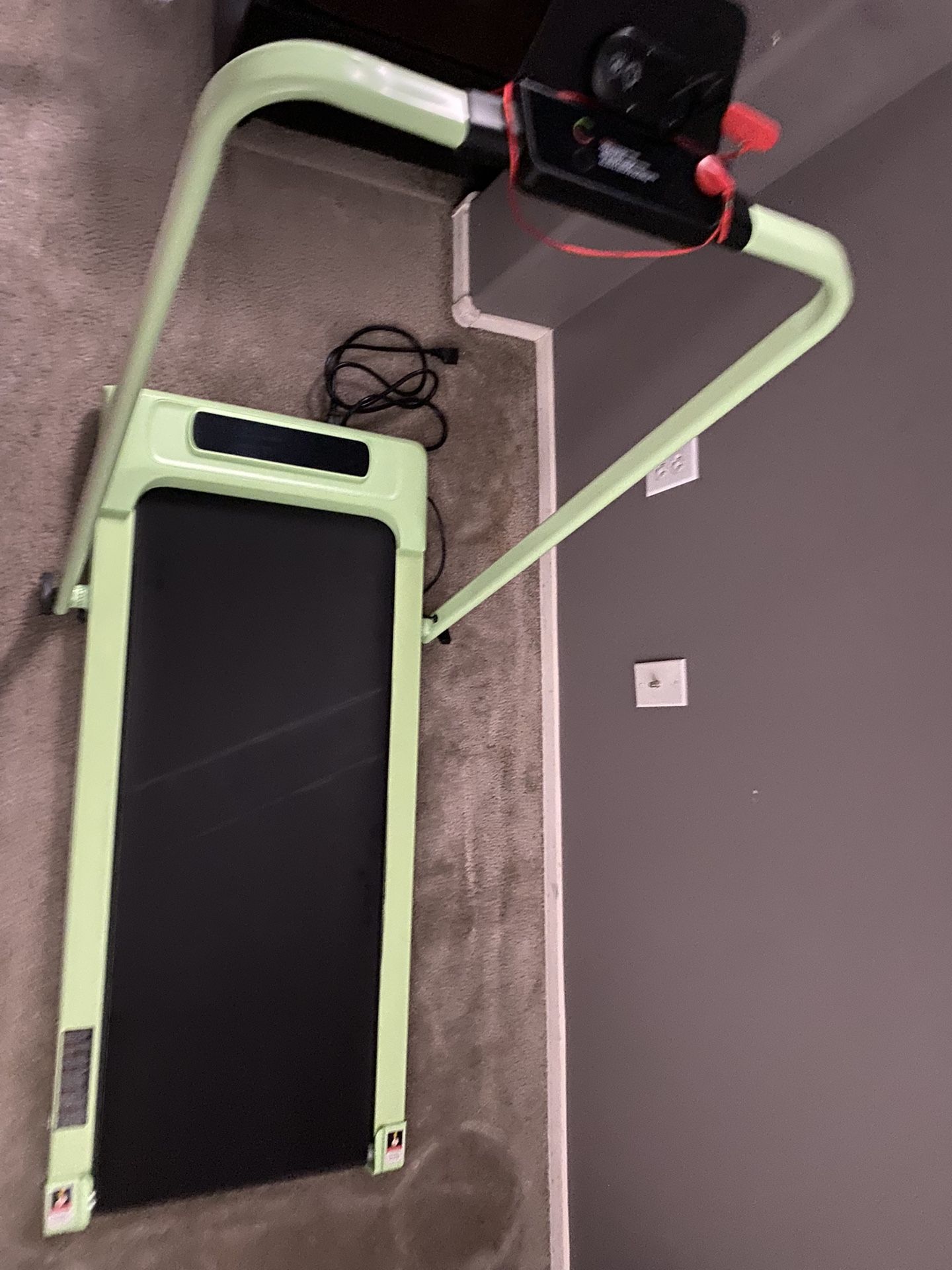Walking Pad / Treadmill