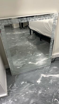 Vanity mirror hello Kitty