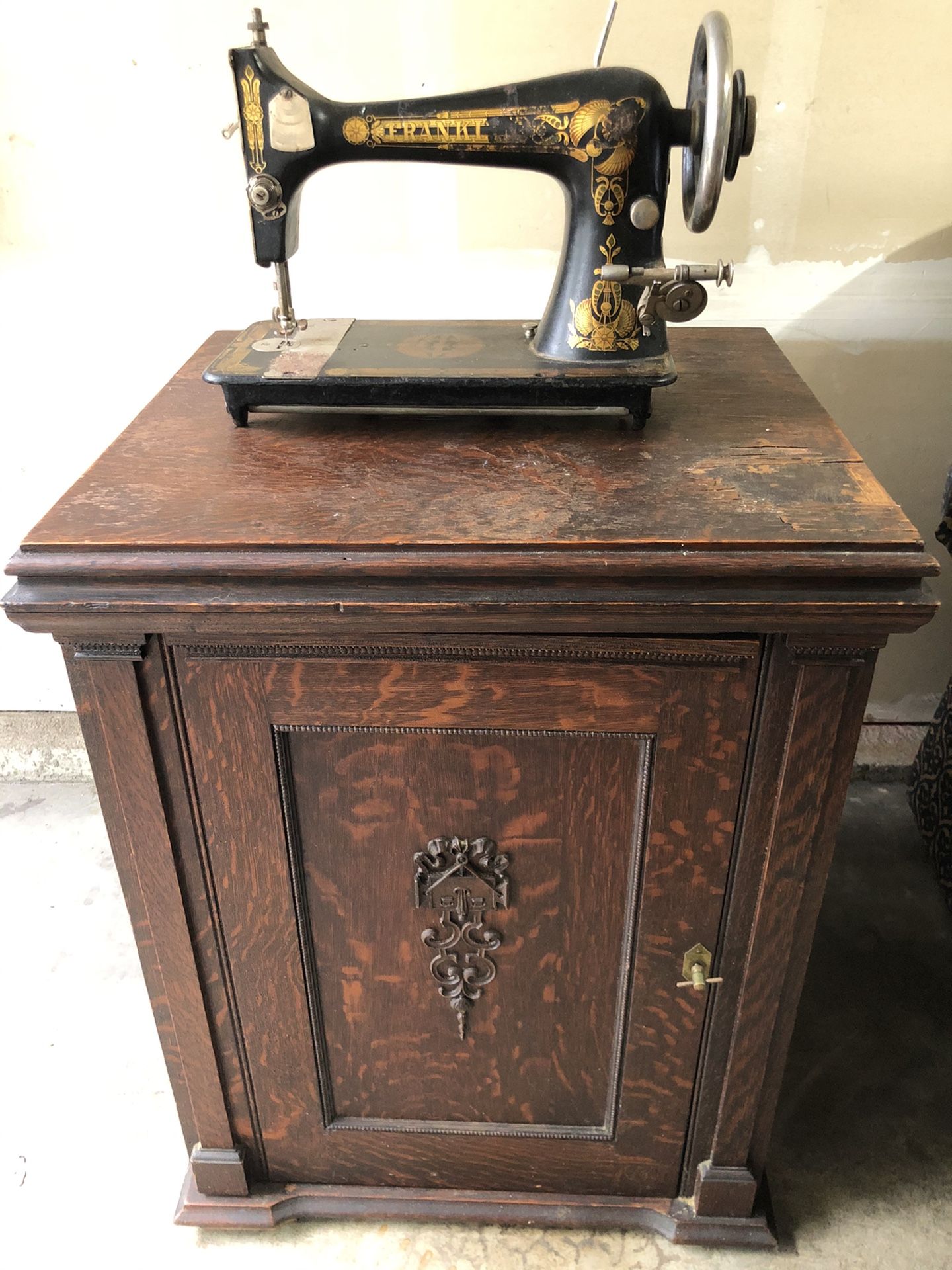 Sewing Machine Antique Sears Franklin Parlor Treadle Sewing