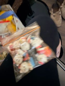 Hello kitty figures