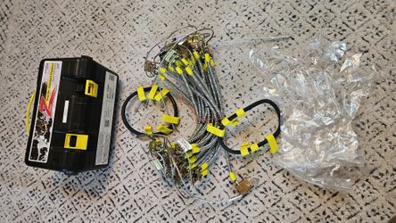 SCC SZ331 tire cable chains, 1 pair, new, fits subaru impreza