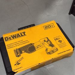 DeWalt Saw Kit