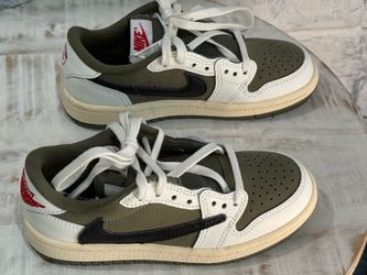 Jordan 1 Travis Scott Olive Size 12C New