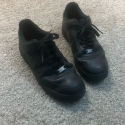 black air force ones size 10.5