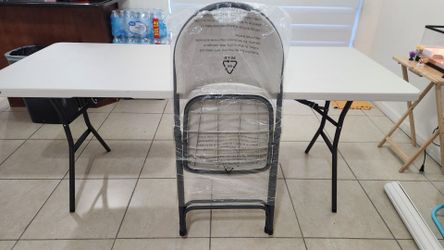 2 mesa Party y 8 sillas