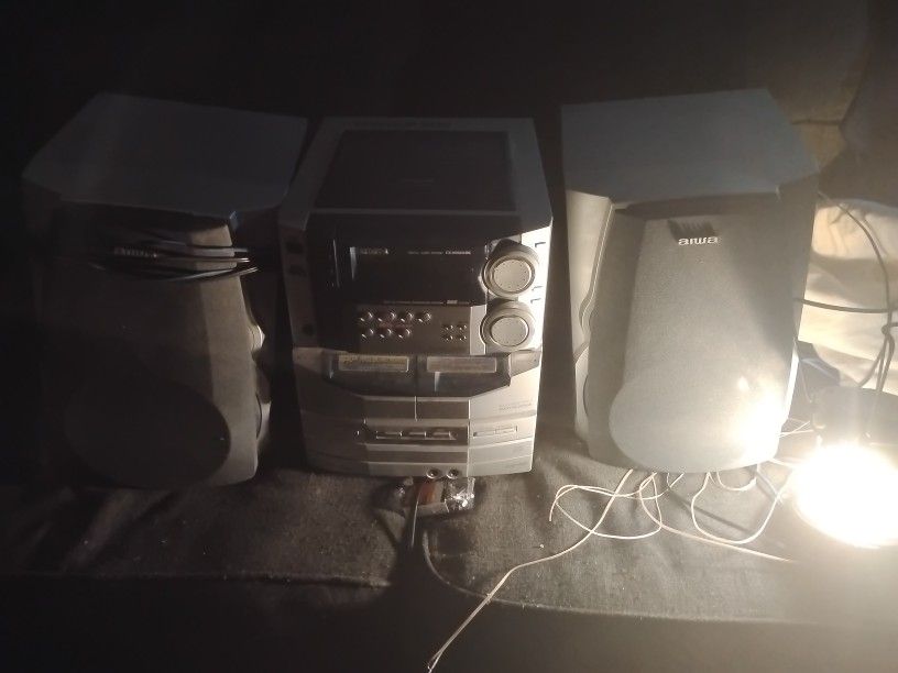 Aiwa Stereo System