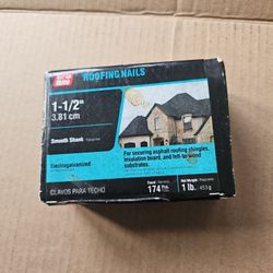 ROOFING NAILS